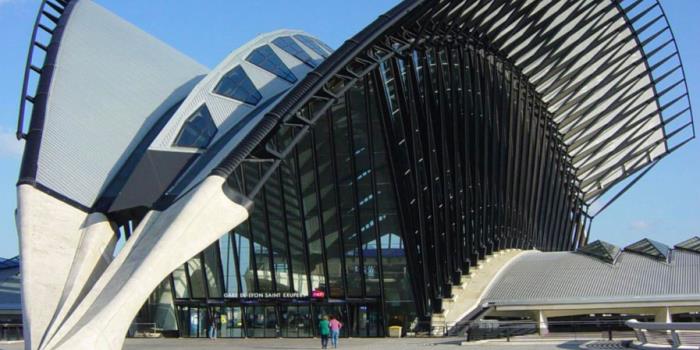 Gare de Lyon Saint-Exupéry TGV